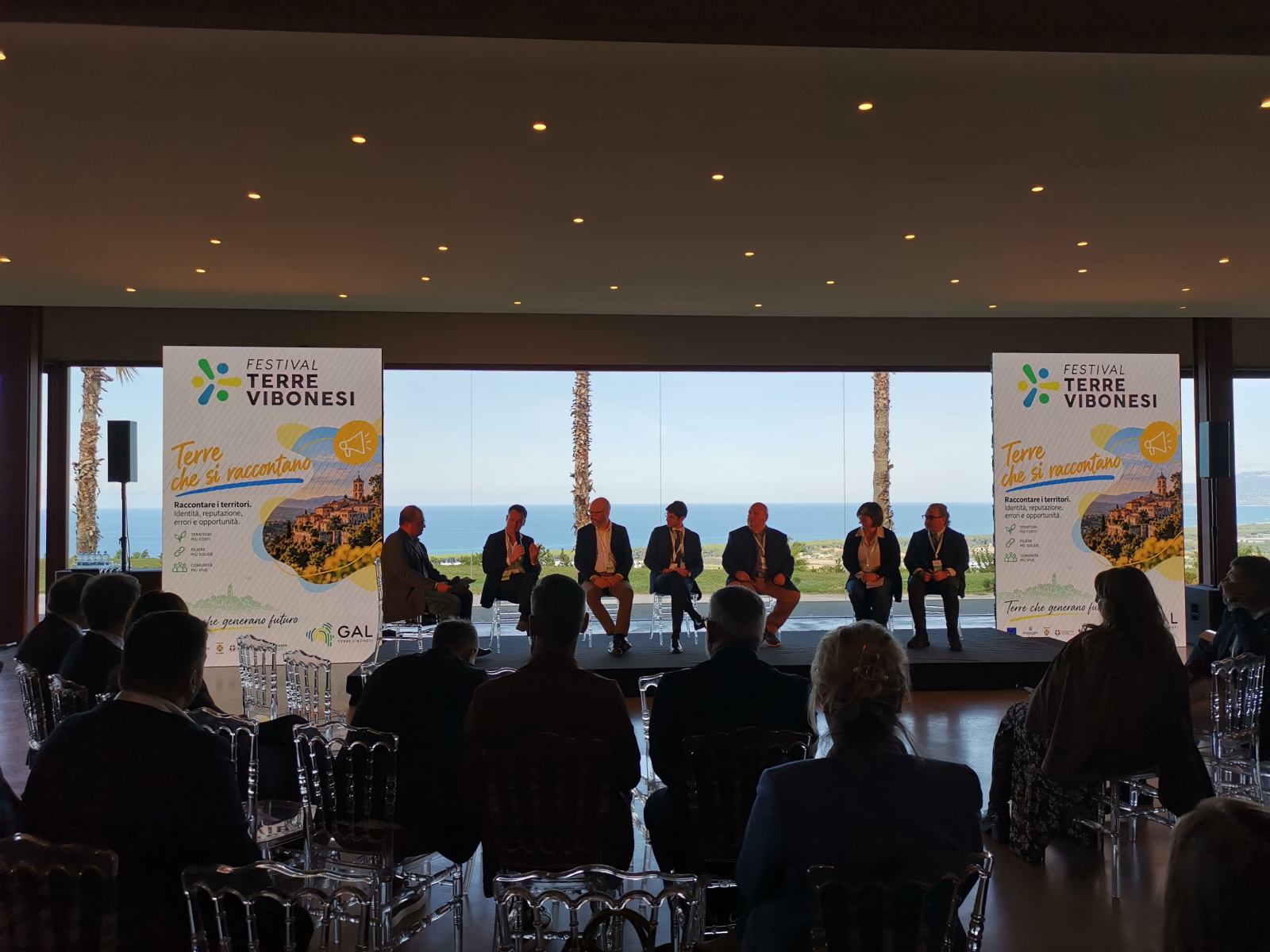 Tropea destinazione Terre Vibonesi, panel del Festival Terre Vibonesi 2026